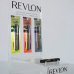 Display de balcão - Cosméticos - REVLON