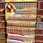 Display de chão com bandejas removíveis