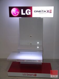 Display Expositor fabricado para LG > PDV