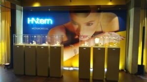 Display com Led de chão HStern - Jóais